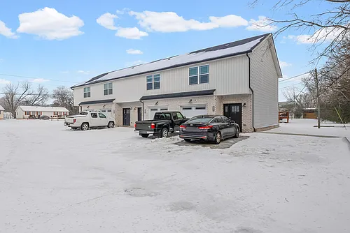 405 Shelby St Photo 1