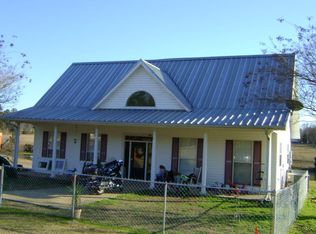 55 H C Lowe Rd, Poplarville, MS 39470