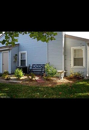 3rd image of 1408 Lake Geneve Dr