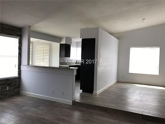 4th image of 4712 Bannister Ln #0