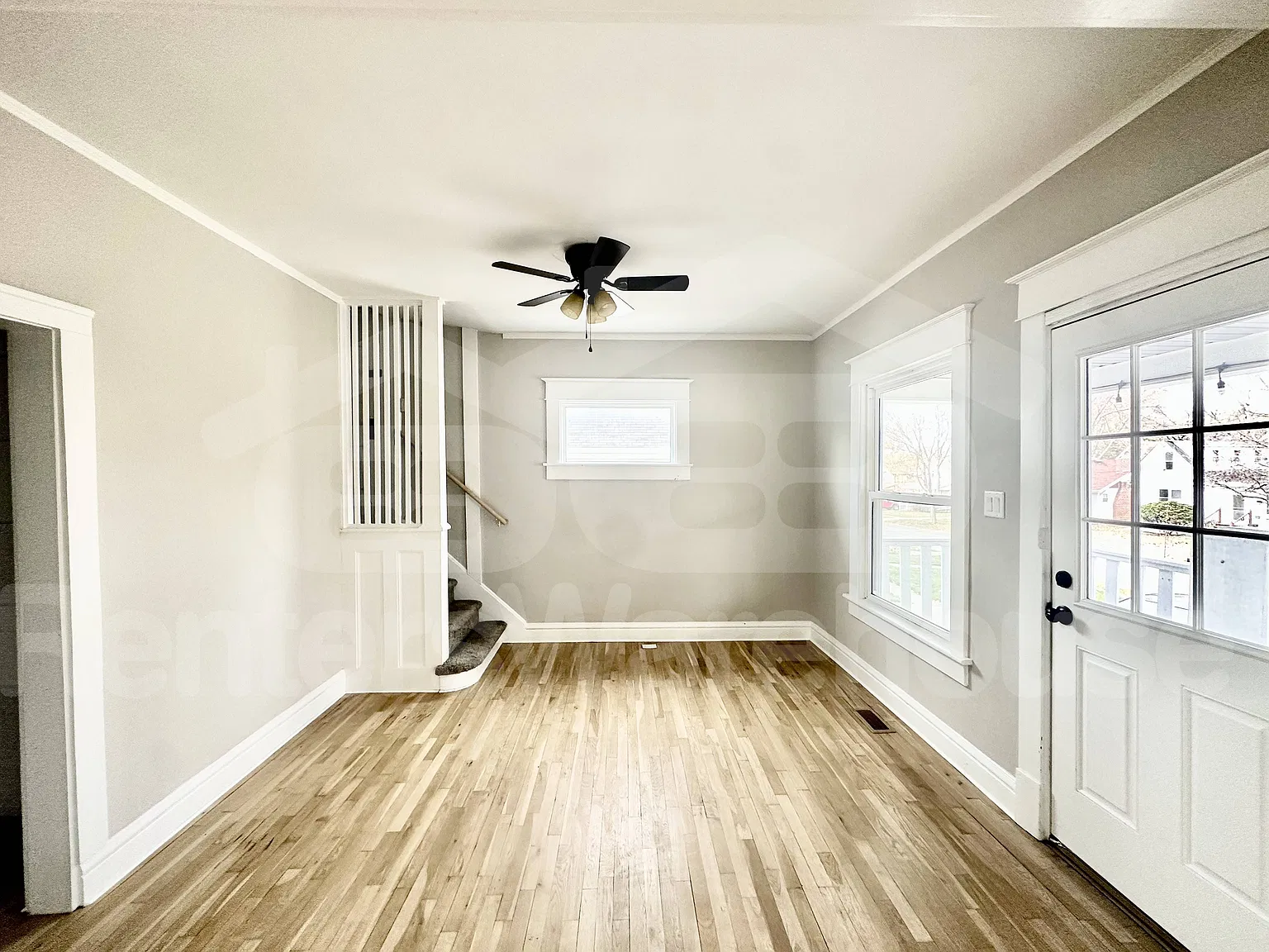 5 Bedroom House Des Moines — Photo 2