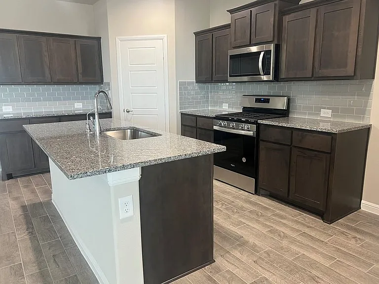 2200 Pike Way — Photo 4