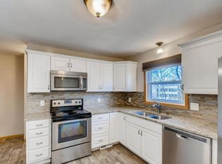 13008 Grand Ave S, Burnsville, MN 55337