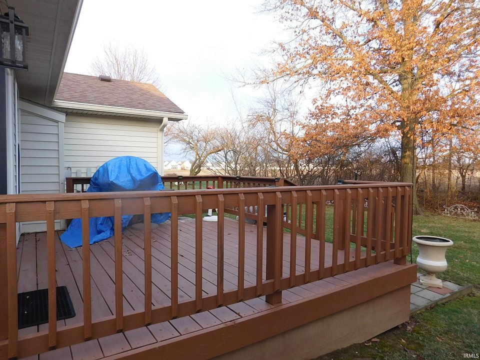 1112 N Saybrook Ln, Muncie, IN 47304 Zillow