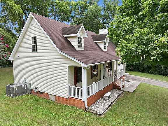 5th image of 632 Glencoe Ct