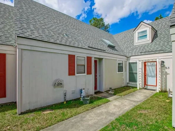 51 Hollycrest Blvd APT 51, Covington, LA 70433