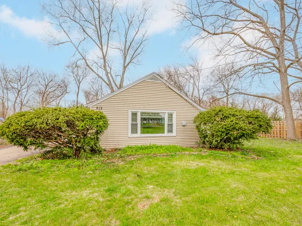 812 Foran Ln, Aurora, IL 60506