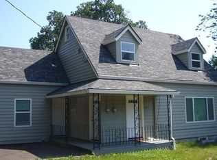 1319 Oak St, Oregon City, OR
