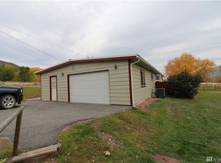 26 Shirley Rd, Oroville, WA 98844