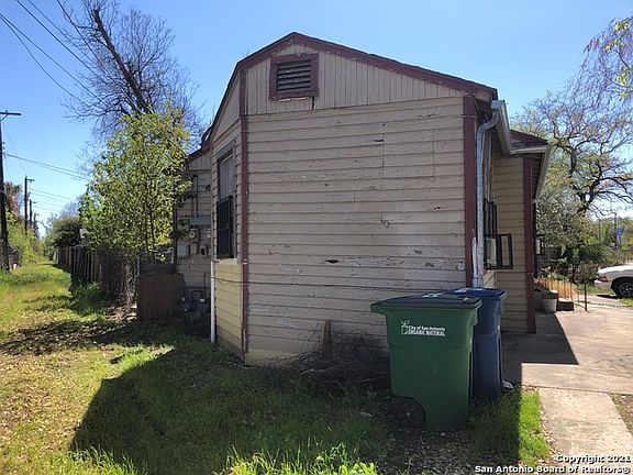 3rd image of 238 N Beal St