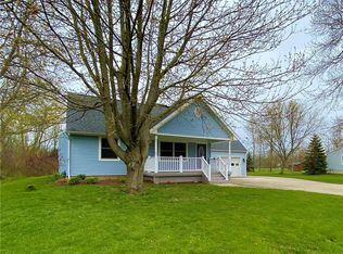 7046 Potter Rd, Derby, NY 14047