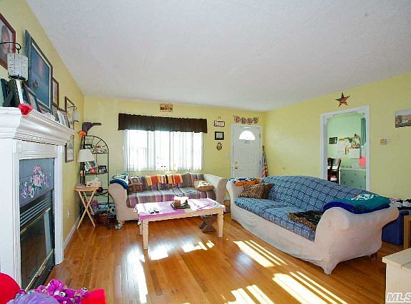 2nd image of 78 Wilson Ave