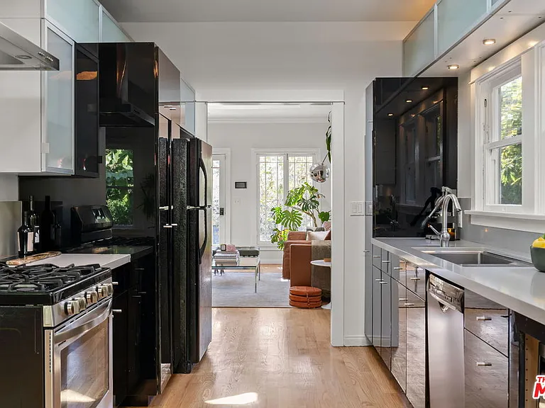 1510 Electric Ave — Photo 17