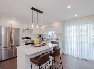 5 Selkirk Cres, Barrie, ON L4N8G3