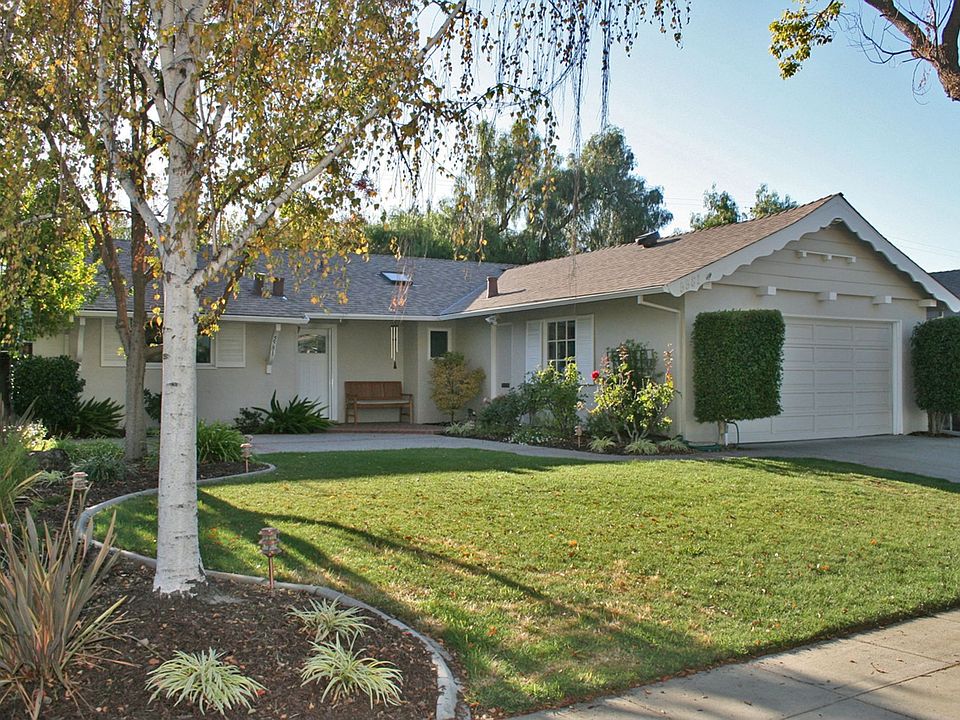 1st image of 5581 Cornell Dr