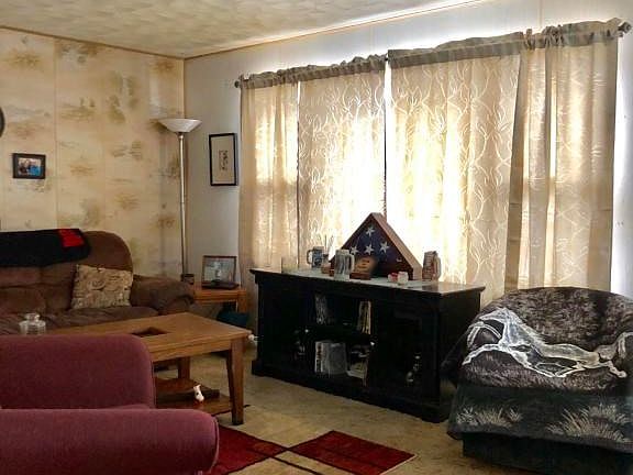 EF3046F7-4C54-4761-98A0-66A02738F1D0