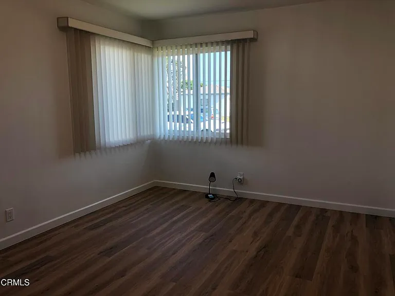1447 Palm Dr — Photo 25