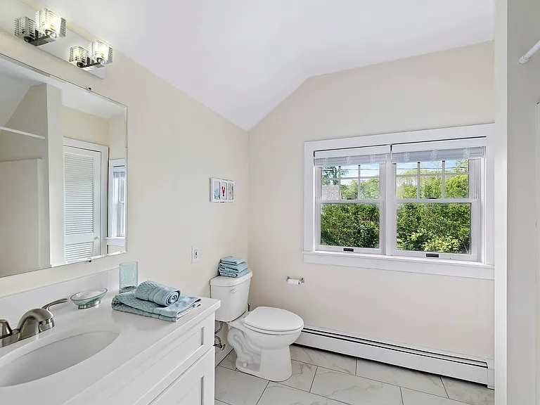 40 Meadow Way — Photo 7