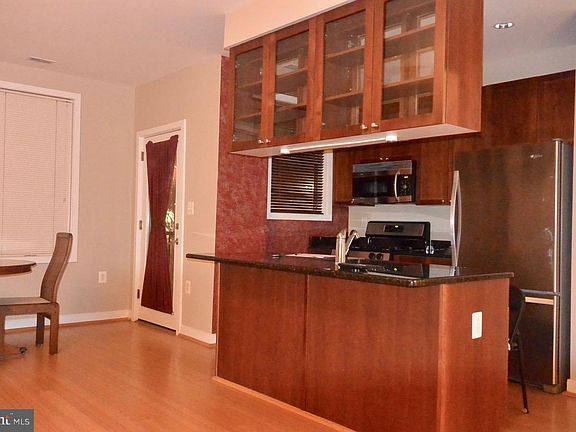 3rd image of 181 E Reed Ave APT 313