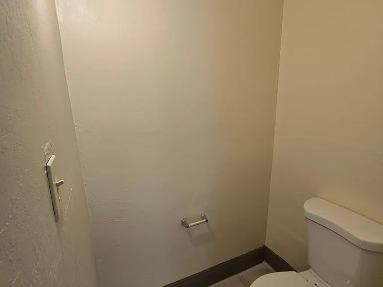 1212 E 25th Ave #C — Photo 24