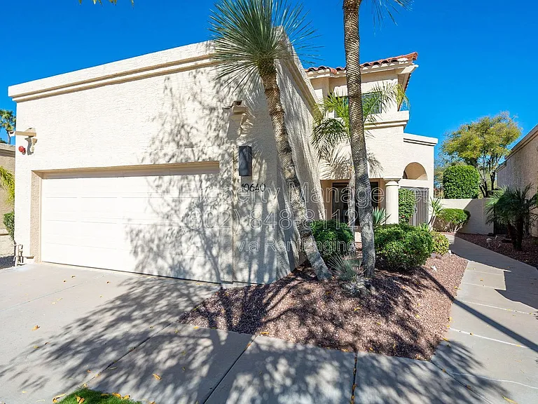 10640 E Vogel Ave — Photo 48