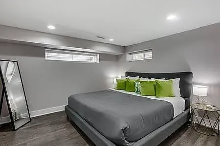 1604 W Waveland Ave #1 — Photo 5