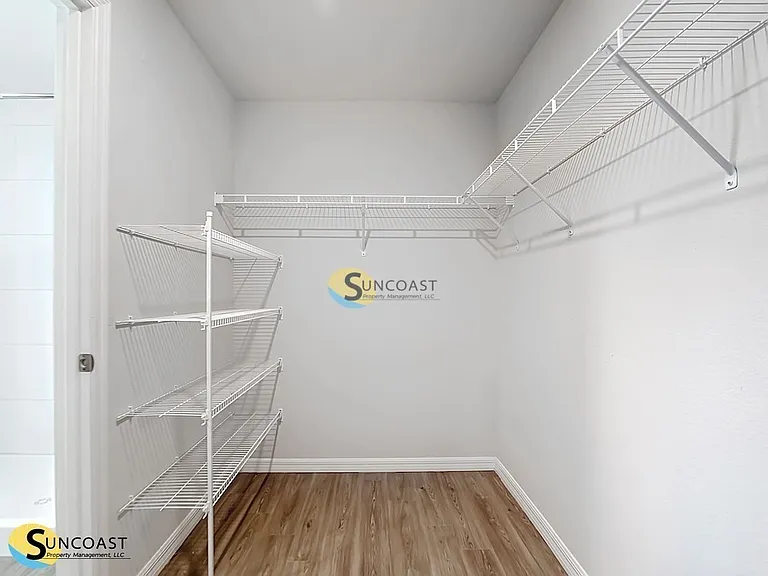 11 Roxton Ln — Photo 22