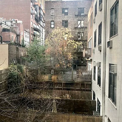 Rented by Buchbinder & Warren | media 30