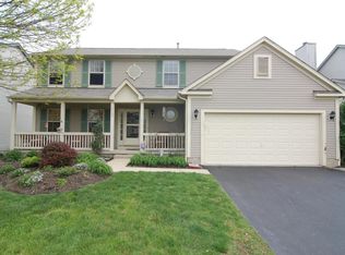 2244 Golden Meadows St, Grove City, OH 43123