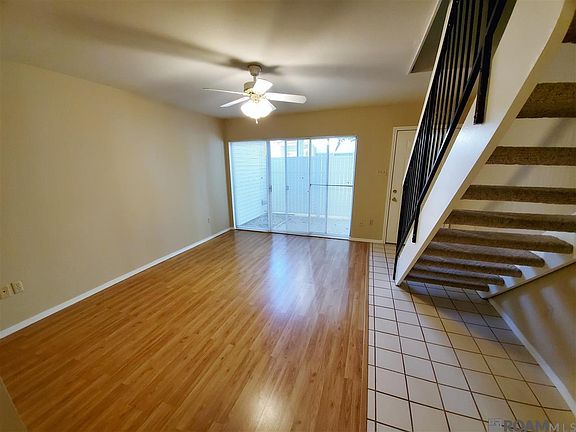 5th image of 454 W Parker Blvd APT B5