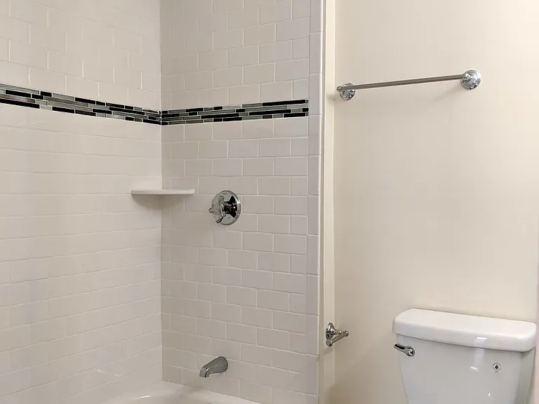 23 Thorndike St #3 — Photo 24
