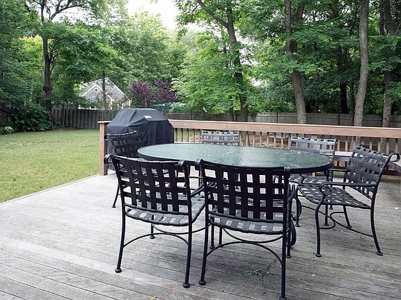 5th image of 114 Long Pond Rd