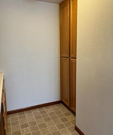 5th image of 24954 Mandarin Ct #B