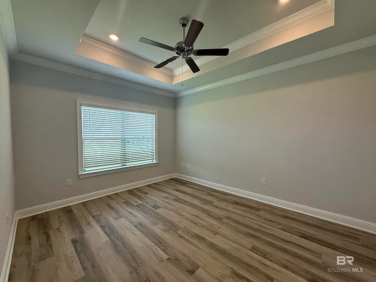 429 Parkerman Ave — Photo 9