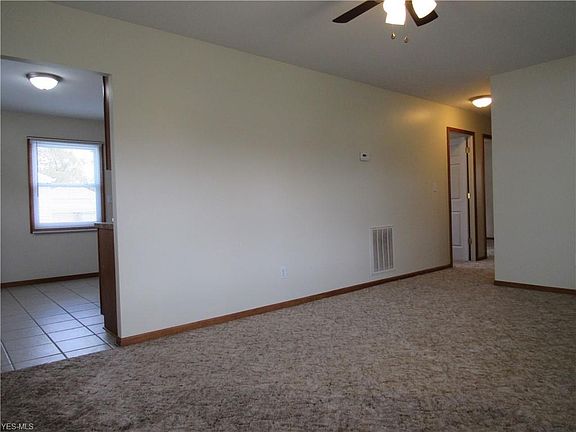 5th image of 4309 Tacoma Ave