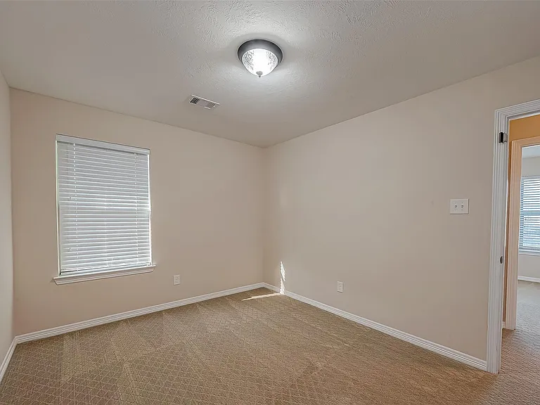 15923 Eldora Springs Ct — Photo 33