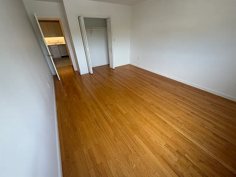 151 Coolidge Ave #404 — Photo 12