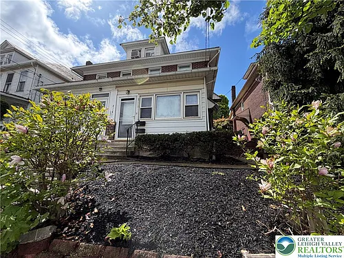 2118 Northampton St #1 Photo 1 2118 Northampton St #1 Photo 1