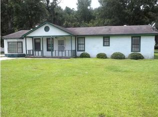 445 Jelly Roll Rd, Moncks Corner, SC 29461