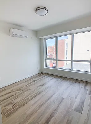 Rented by City Connections Realty | media 3