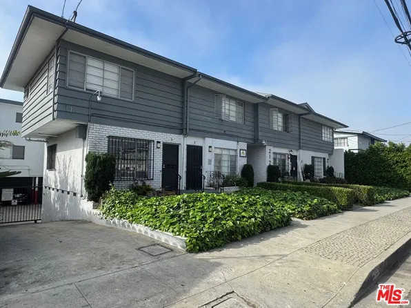 212 W Plymouth St, Inglewood, CA 90302