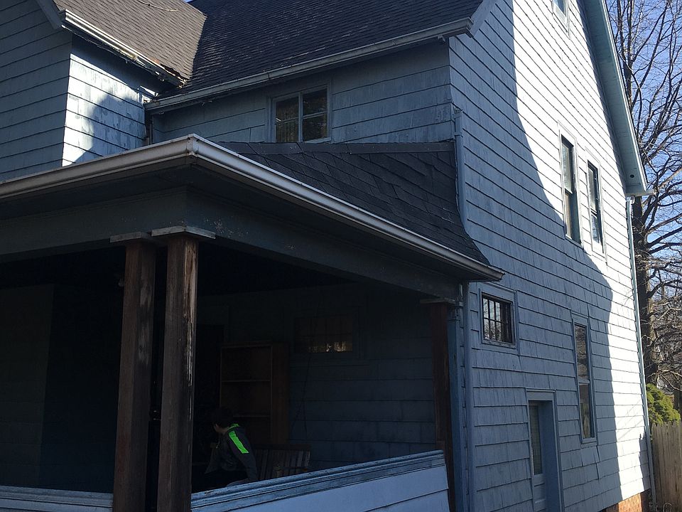1st image of 919 Caledonia Ave