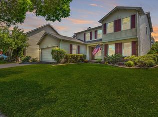 505 Beaconsfield Ave, Naperville, IL 60565