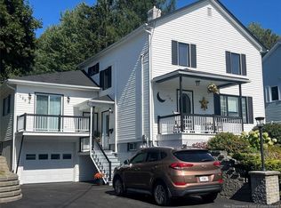 189 Martin St, Edmundston, NB E3V 2N6