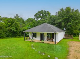24165 McHenry Rd, Saucier, MS 39574