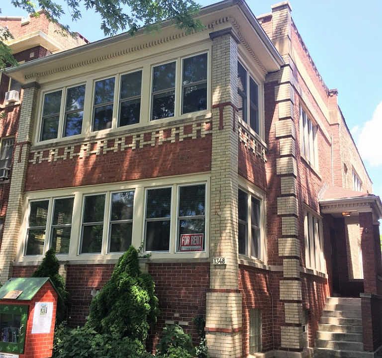 1st image of 1348 W Thorndale Ave #1