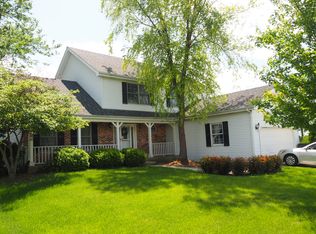 323 Bryan Dr, Cary, IL 60013