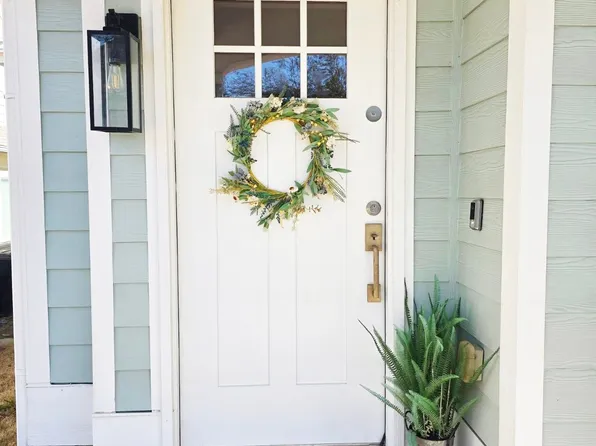 5017 Holliday Dr, Fort Worth, TX 76244