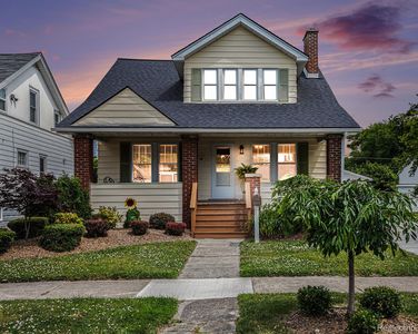 36 High St, Mount Clemens, MI, 48043