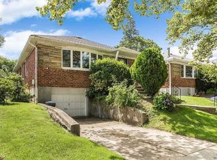 26216 60th Rd, Little Neck, NY 11362